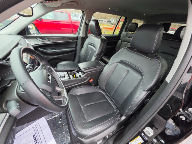 Used 2021 Jeep Grand Cherokee L Limited image 31