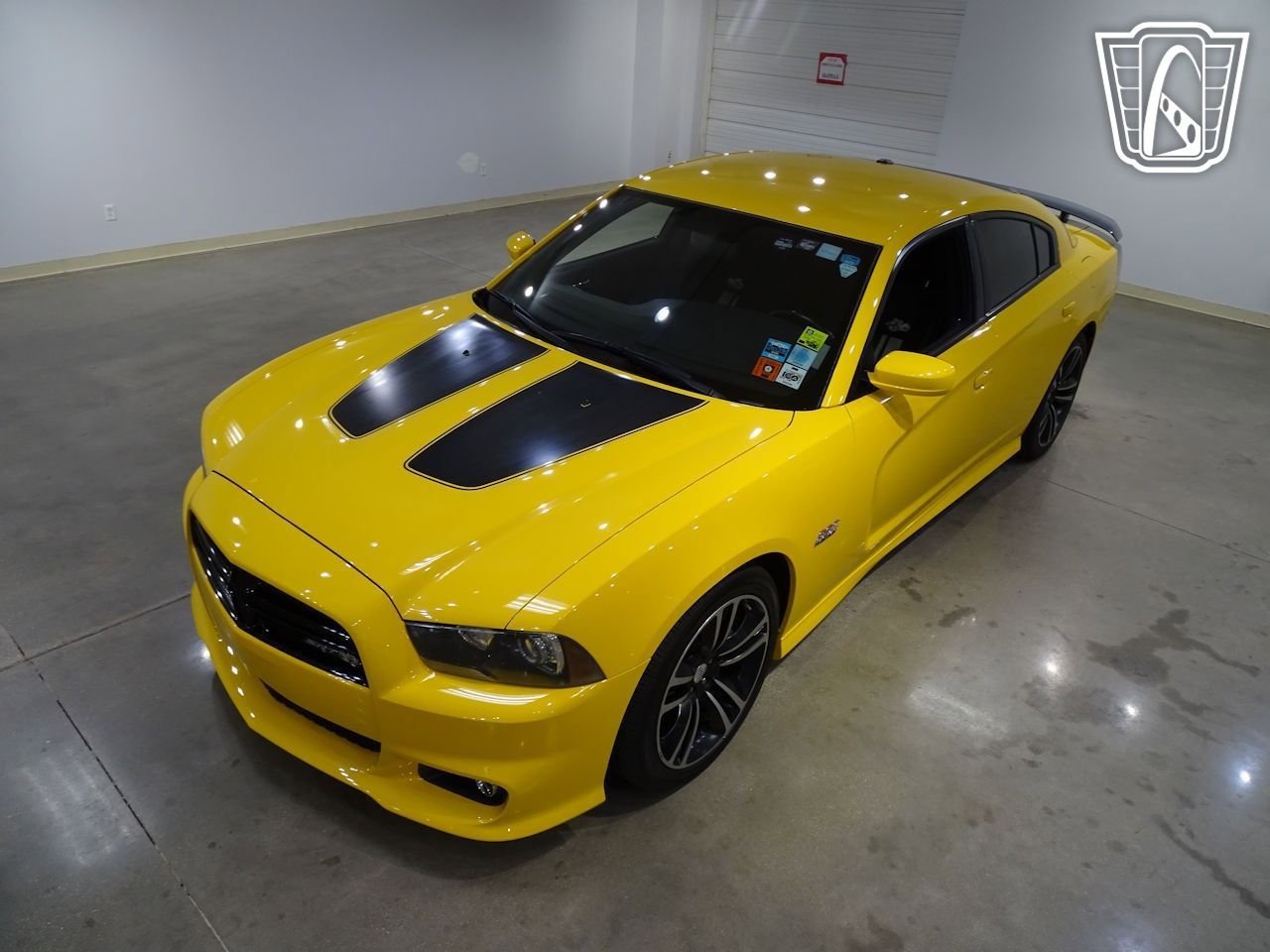 Used 2012 Dodge Charger SRT8 Super Bee w/ Driver Convenience Group II RWD image 3