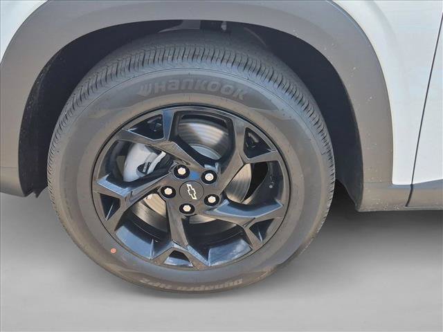 New 2026 Chevrolet Trax LT w/ Driver Confidence Package FWD image 10