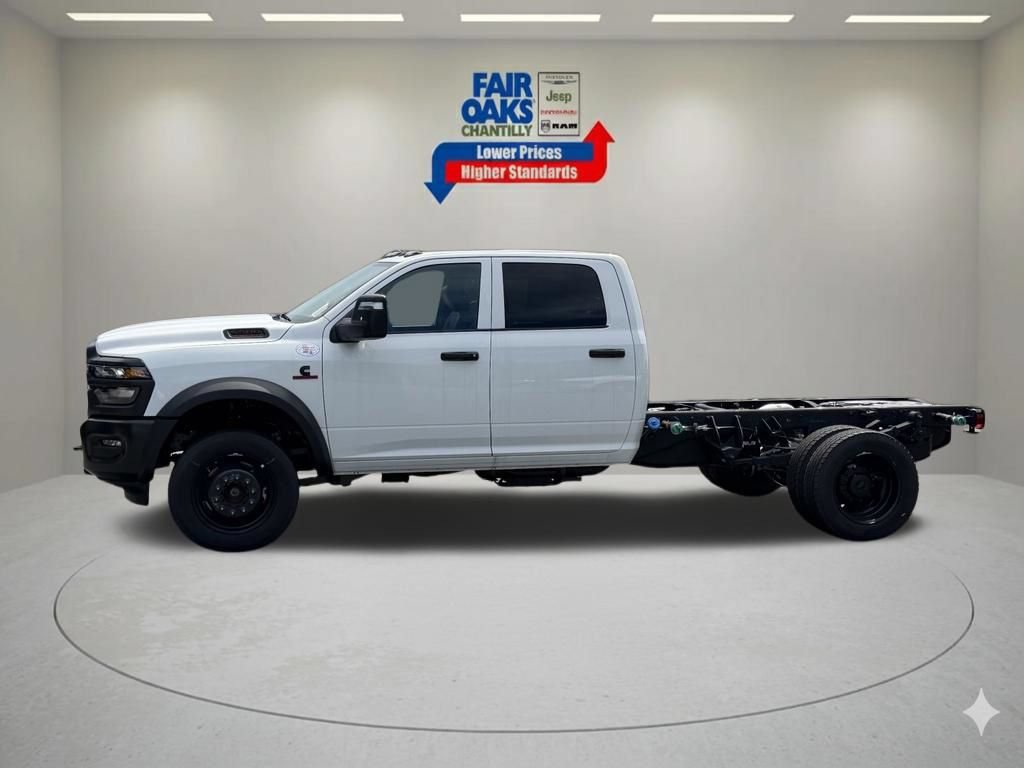 New 2026 RAM 5500 Tradesman AWD/4WD image 10