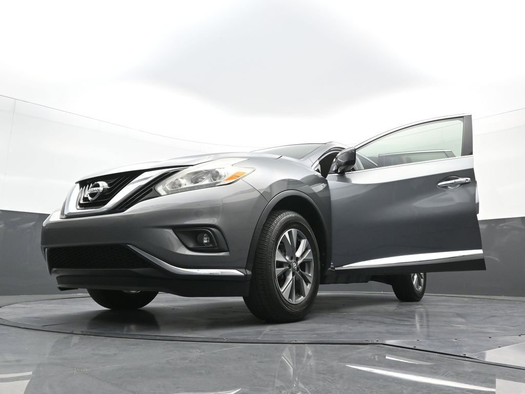 Used 2017 Nissan Murano SV AWD/4WD image 38