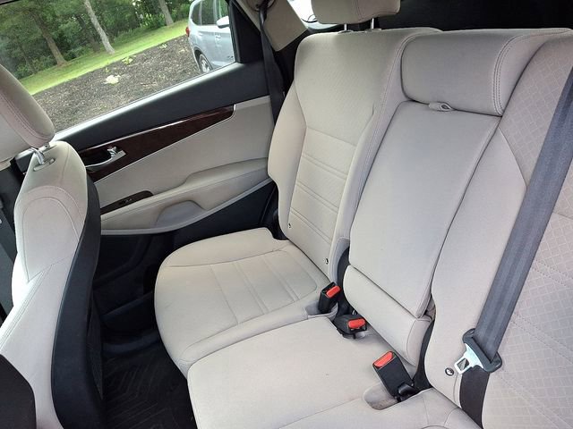 Used 2016 Kia Sorento AWD image 18