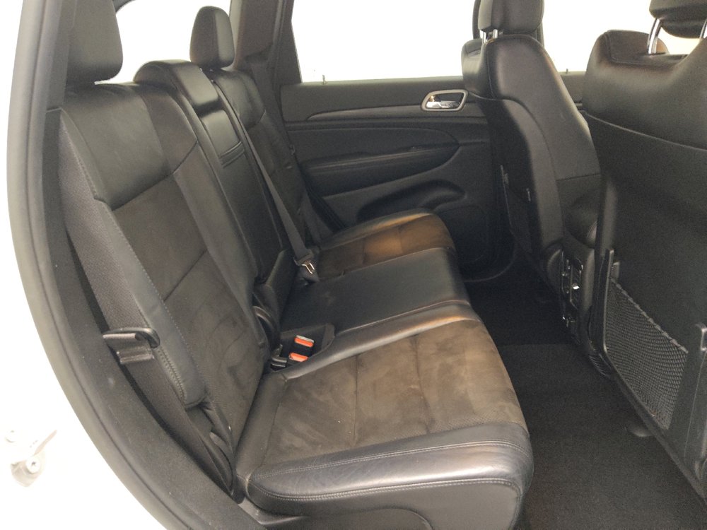 Used 2021 Jeep Grand Cherokee Laredo X RWD image 19