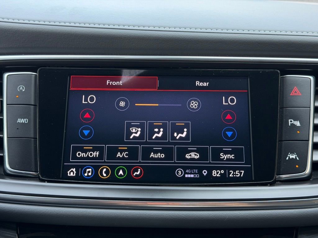 Used 2022 Buick Enclave Essence w/ Experience Buick Package image 39