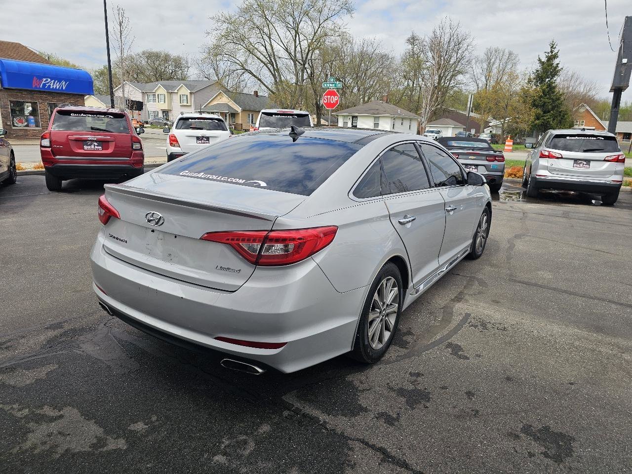 Used 2016 Hyundai Sonata Limited w/ Option Group 04 FWD image 11
