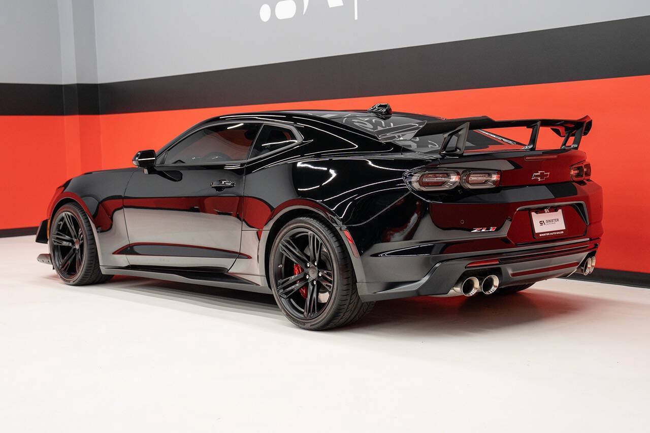 Used 2021 Chevrolet Camaro ZL1 RWD image 23