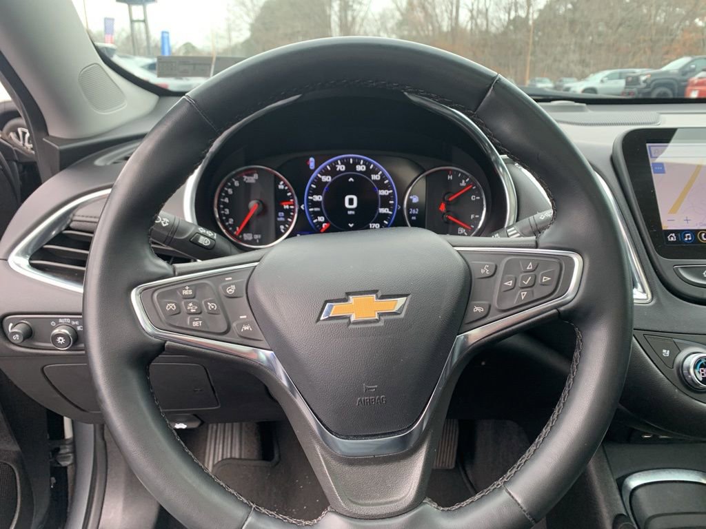 Used 2024 Chevrolet Malibu LT image 17