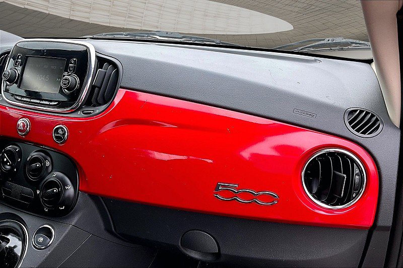 Used 2017 FIAT 500 Pop w/ Red Roof & Mirror Cap Package FWD image 15