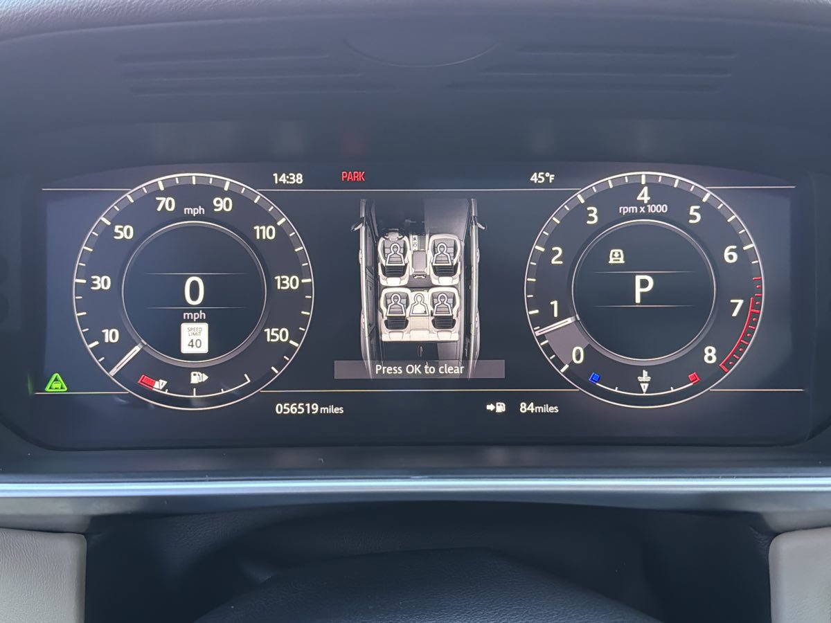 Used 2018 Land Rover Range Rover Sport HSE image 25