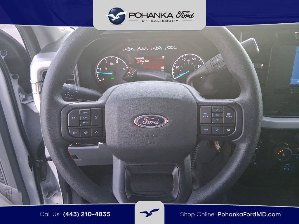 Used 2024 Ford F550 4x4 Regular Cab Super Duty image 10