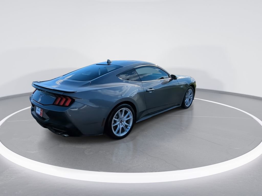 Used 2024 Ford Mustang GT Premium image 8