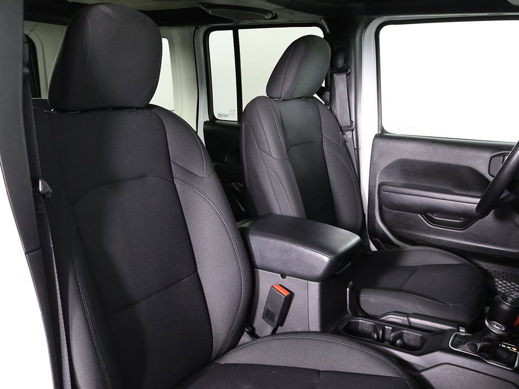 Used 2022 Jeep Wrangler Unlimited Sport image 24