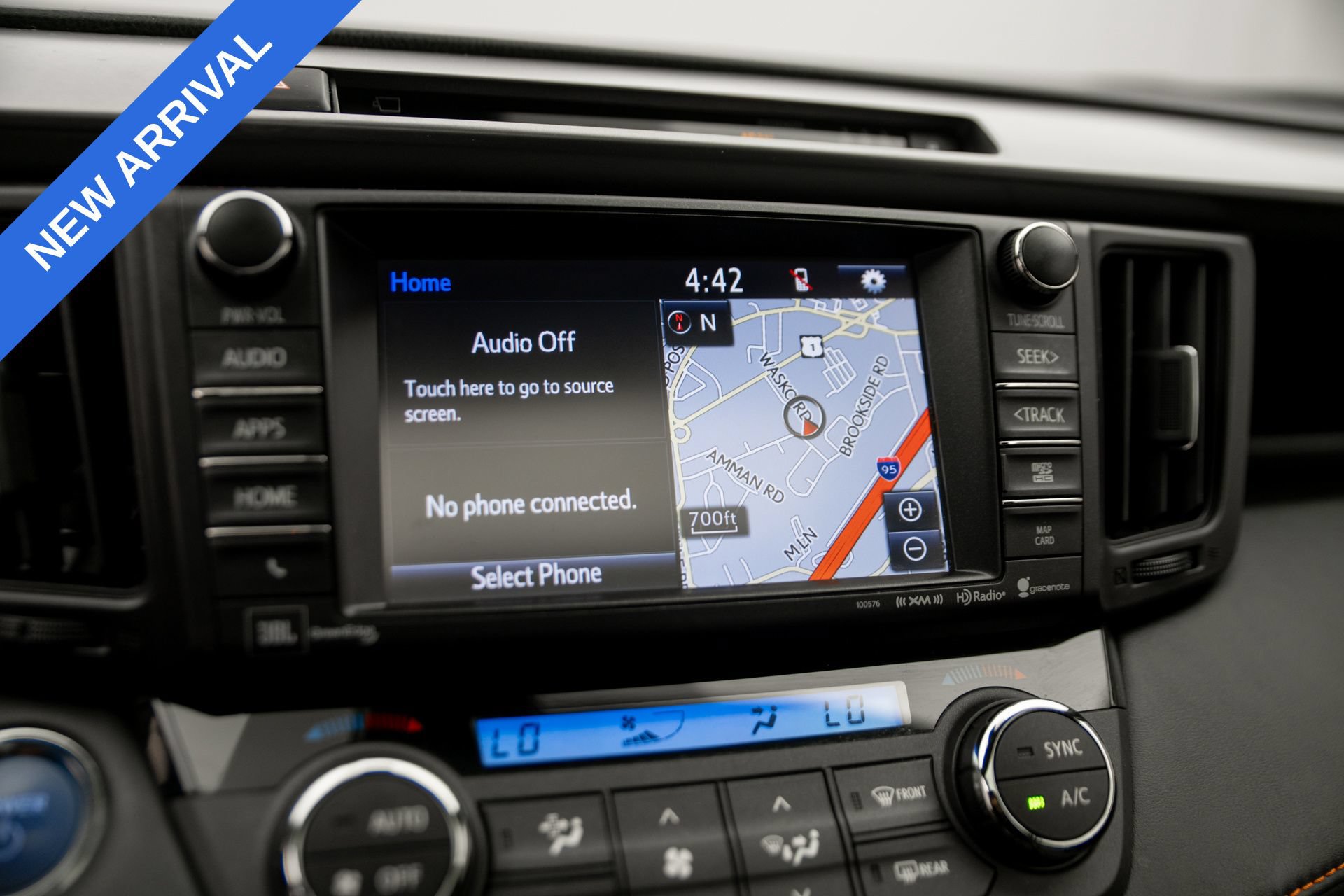 Used 2017 Toyota RAV4 SE w/ Advanced Technology Package AWD/4WD image 19