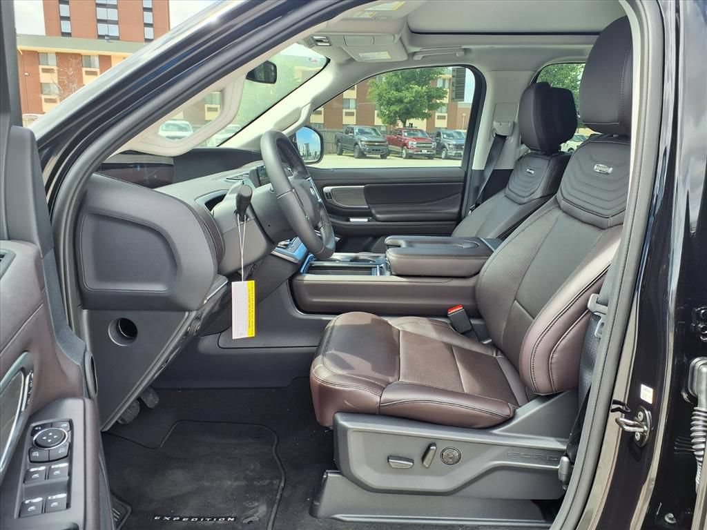 New 2026 Ford Expedition Max Platinum w/ Platinum Ultimate Package AWD/4WD image 20