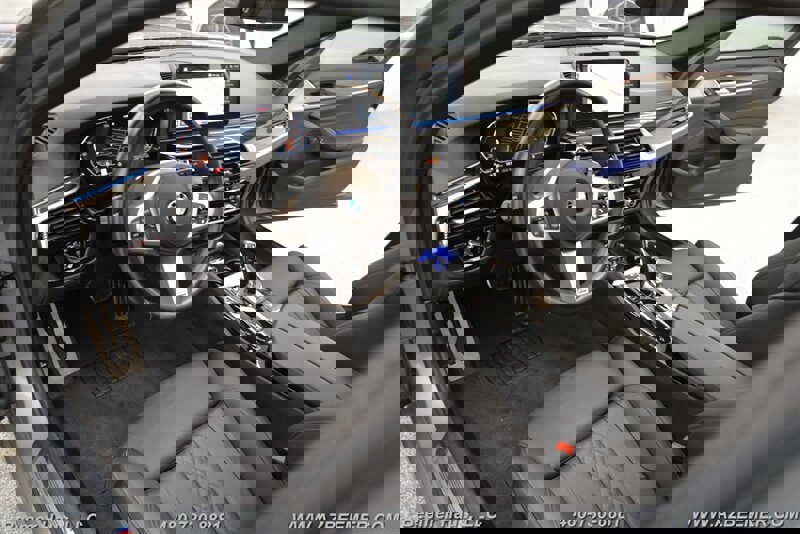 Used 2023 BMW 530i w/ M Sport Package image 12