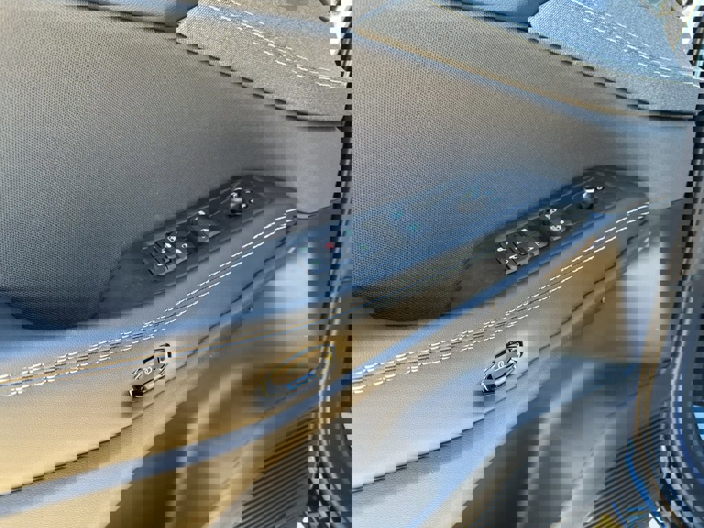 New 2026 Jeep Cherokee Laredo image 10