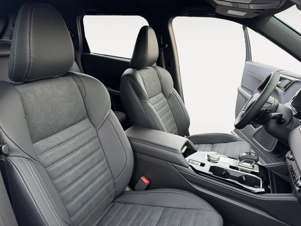 New 2026 Mitsubishi Outlander AWD image 15