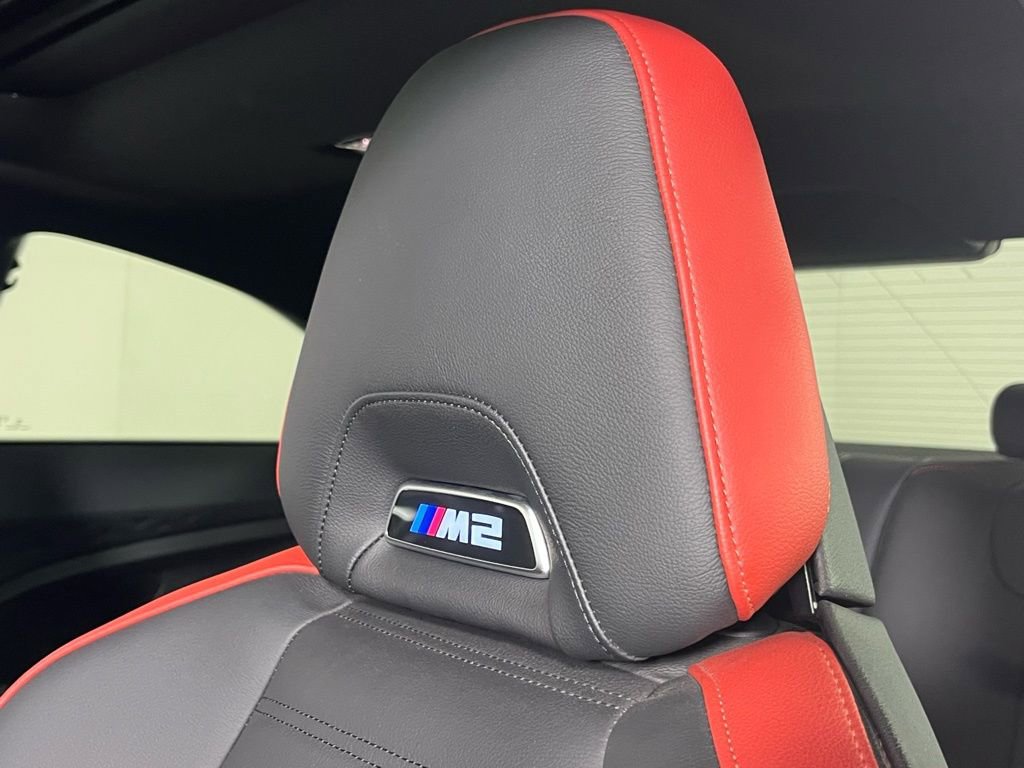 Used 2025 BMW M2 w/ Lighting Package image 28