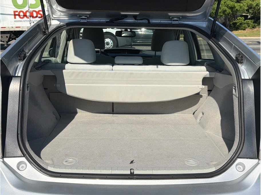 Used 2010 Toyota Prius Three FWD image 7