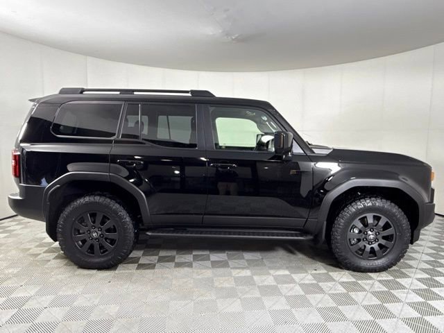 Used 2025 Toyota Land Cruiser image 10