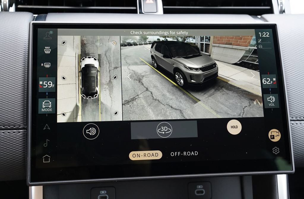 New 2026 Land Rover Discovery Sport Landmark AWD/4WD image 24