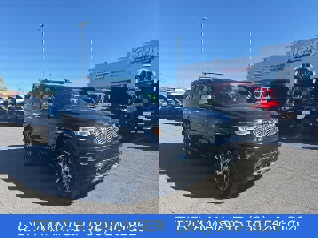 Used 2019 Jeep Grand Cherokee Overland image 2