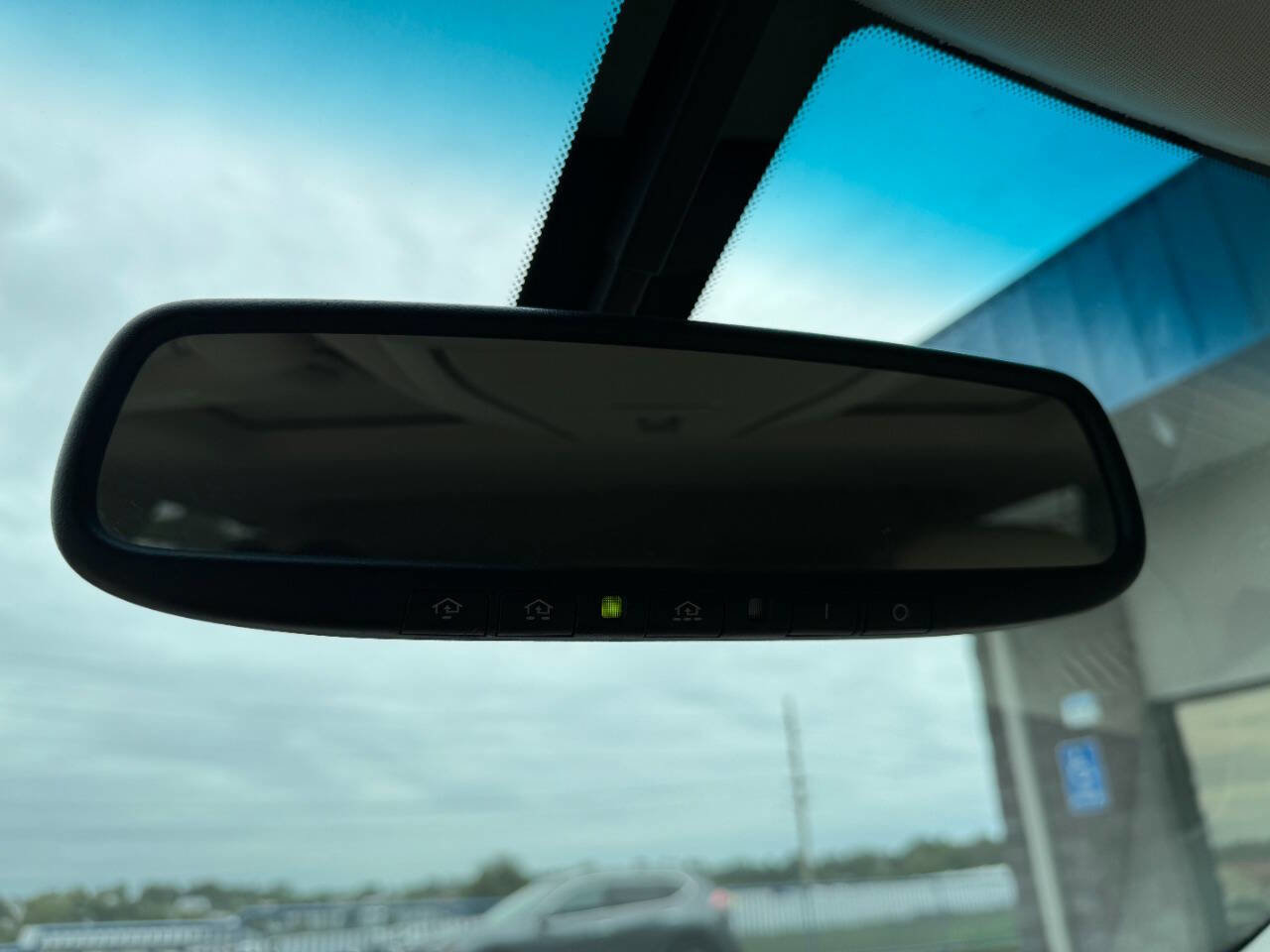 Used 2014 INFINITI QX60 AWD w/ Premium Package image 30