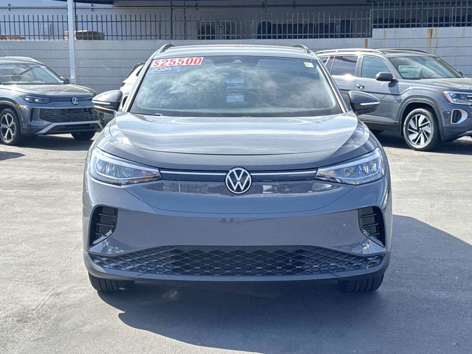 Certified 2024 Volkswagen ID.4 2WD image 2