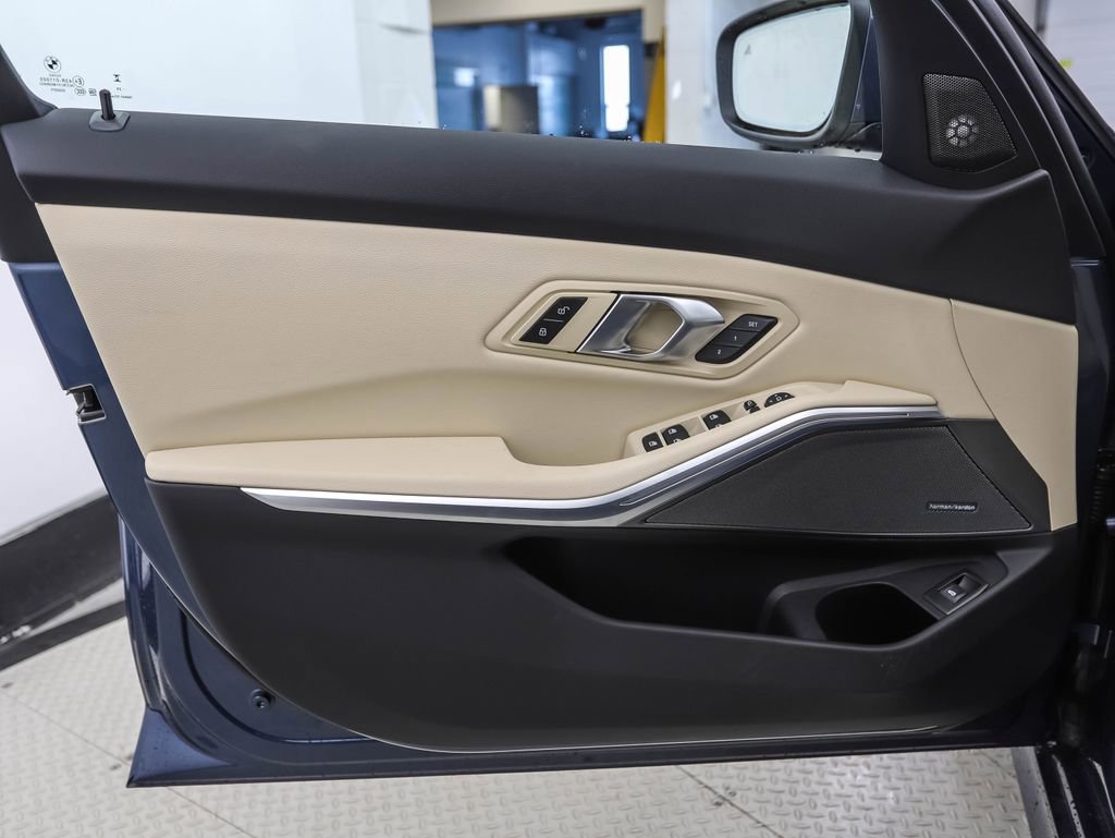 Used 2026 BMW 330i xDrive 330i xDrive w/ Premium Package image 10