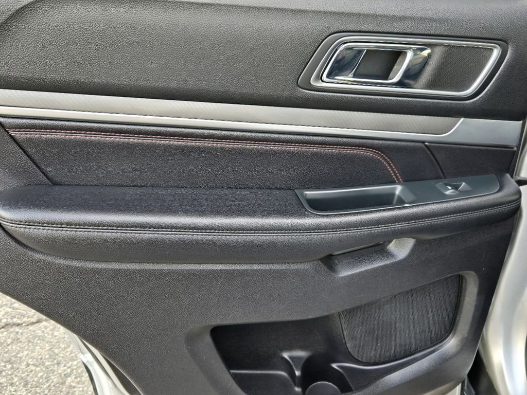 Used 2019 Ford Explorer Sport w/ Equipment Group 401A image 39