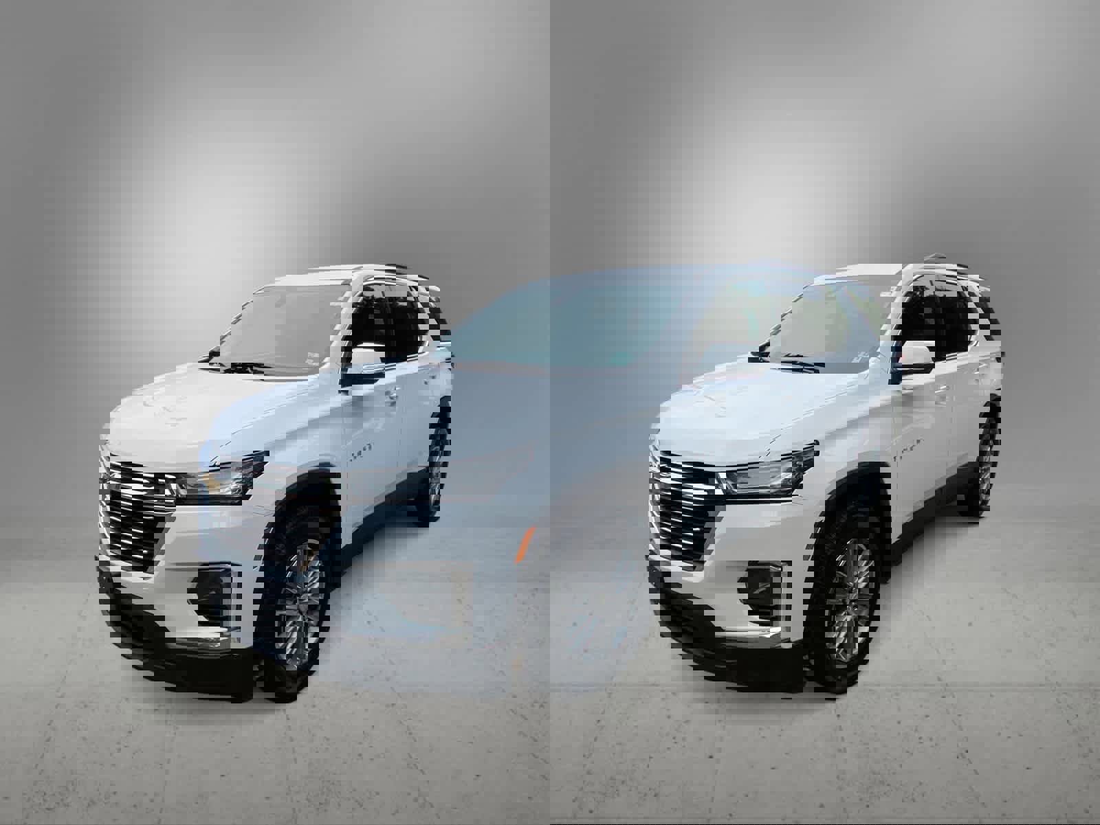 Used 2022 Chevrolet Traverse LT w/ LPO, Floor Liner Package