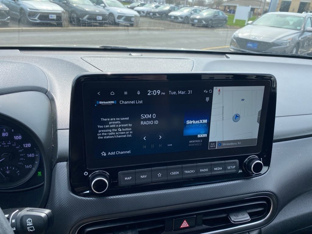 Certified 2023 Hyundai Kona SEL w/ Convenience Package image 18