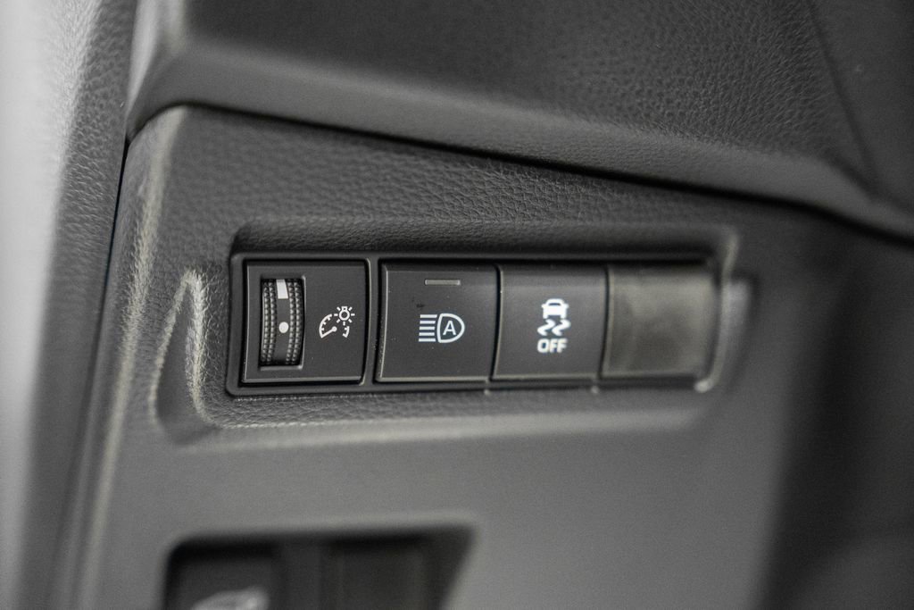 New 2026 Toyota Corolla Cross XLE image 40