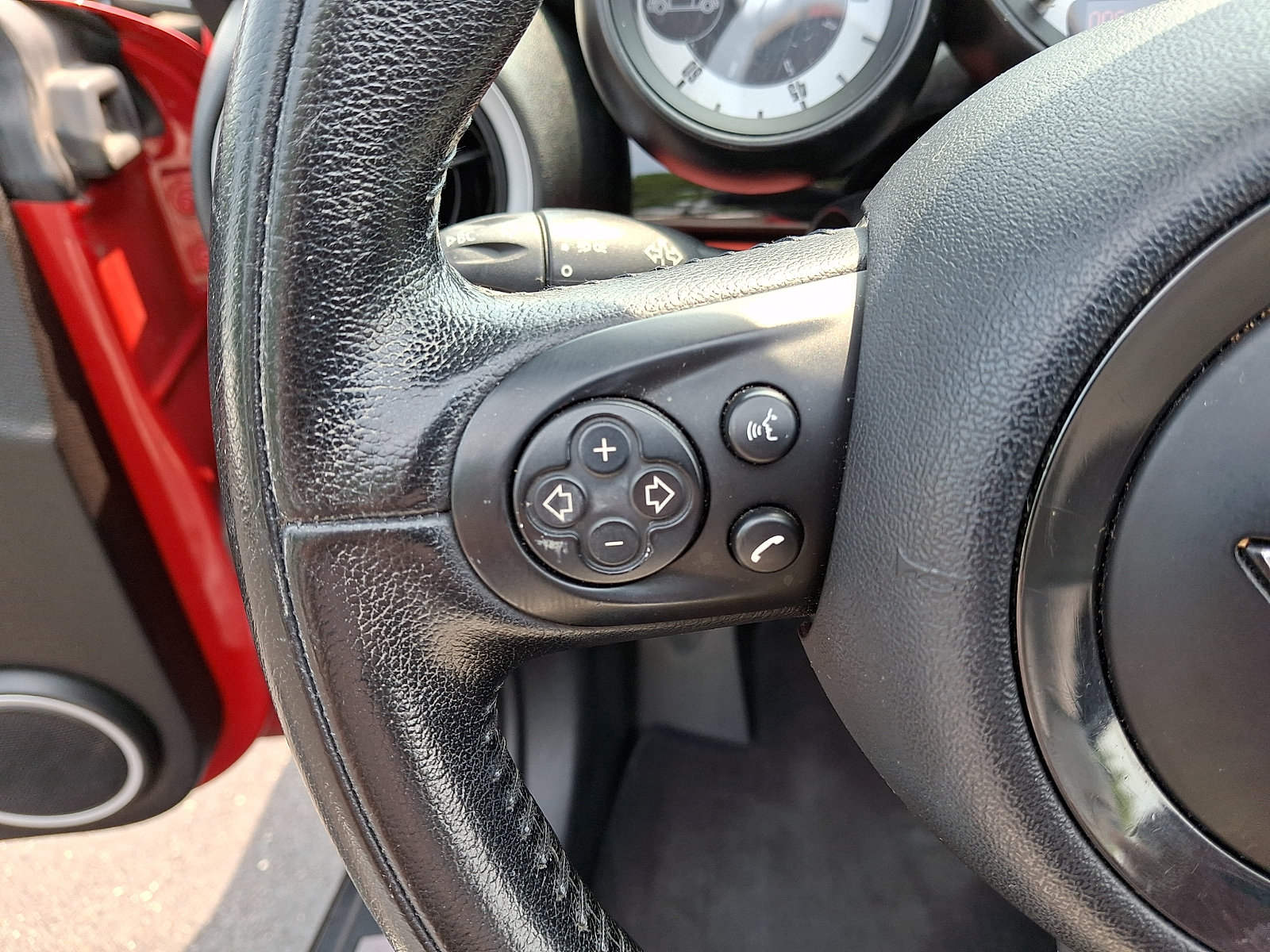 Used 2013 MINI Cooper Roadster FWD image 18