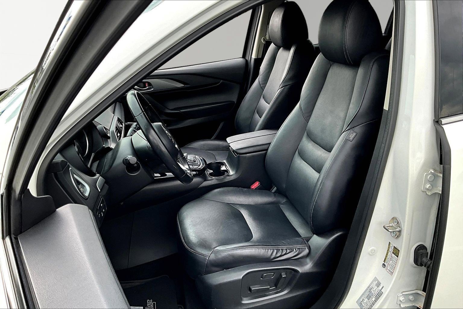 Used 2020 MAZDA CX-9 Touring w/ Touring Premium Package image 21