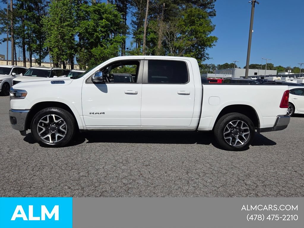 Used 2025 RAM 1500 Laramie AWD/4WD image 5