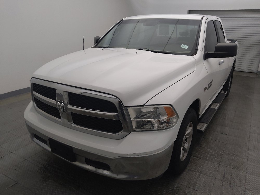 Used 2018 RAM 1500 Classic SLT RWD image 15