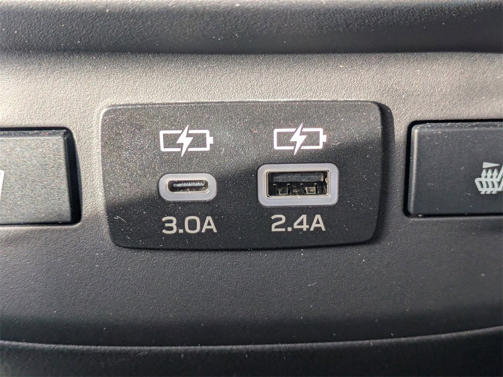 Certified 2025 Subaru Outback Limited w/ Popular Package #2 image 16