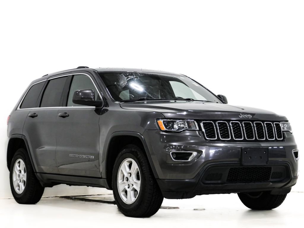 Used 2017 Jeep Grand Cherokee Laredo w/ Quick Order Package 23E AWD/4WD image 1