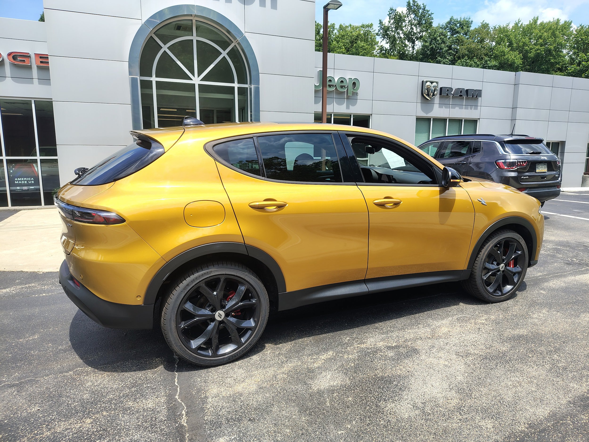 Certified 2025 Dodge Hornet GT AWD/4WD image 15