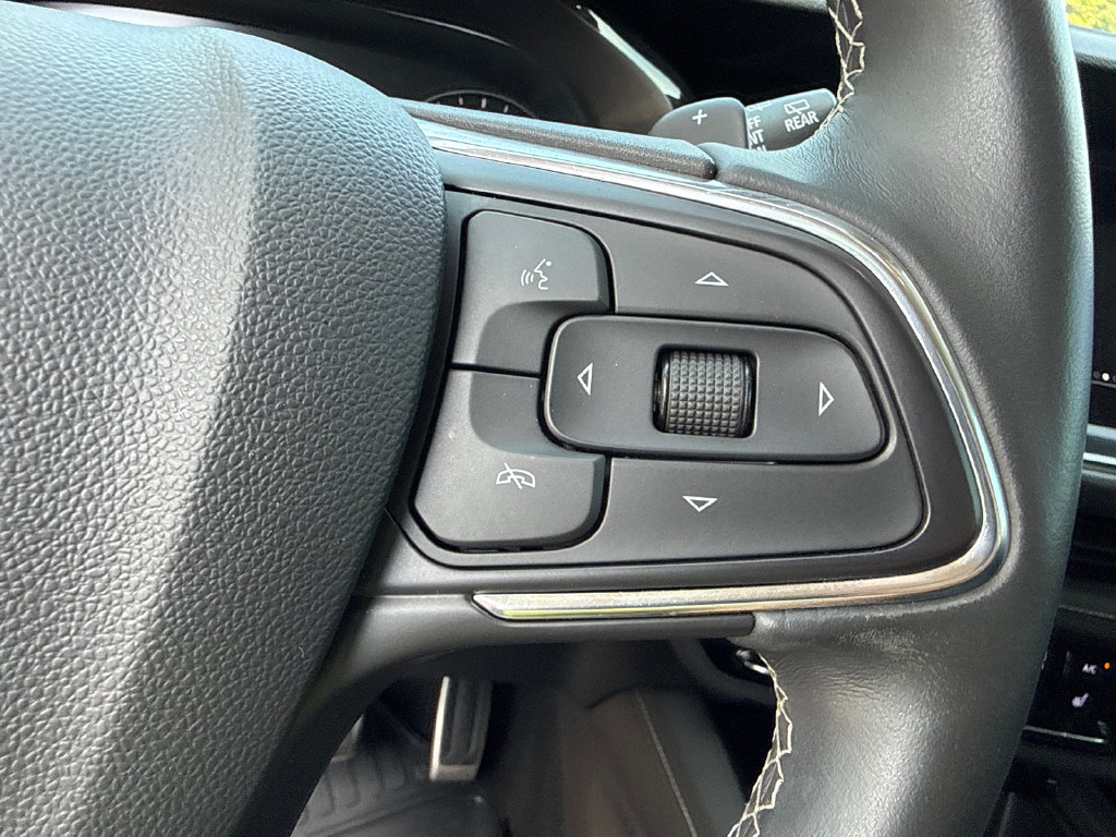 Used 2023 Buick Envision Preferred FWD image 25