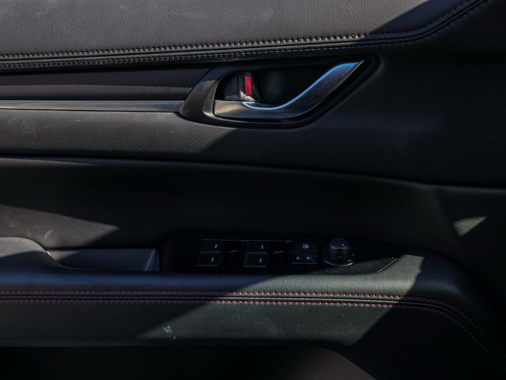 Used 2022 MAZDA CX-5 Carbon Edition image 25