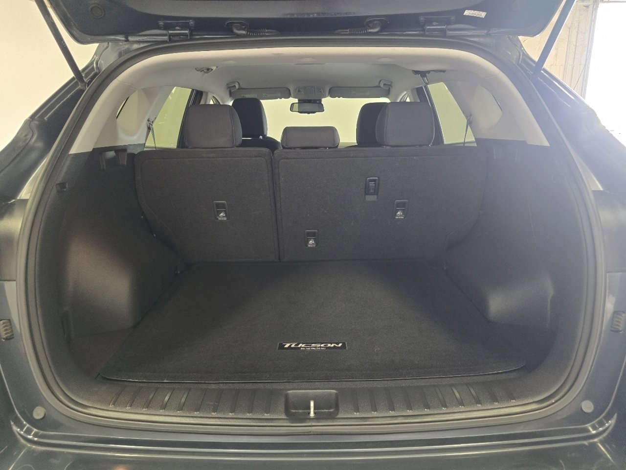 Used 2020 Hyundai Tucson SEL image 16