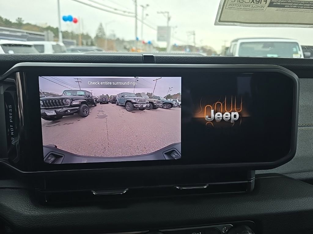 New 2026 Jeep Gladiator Sport image 28