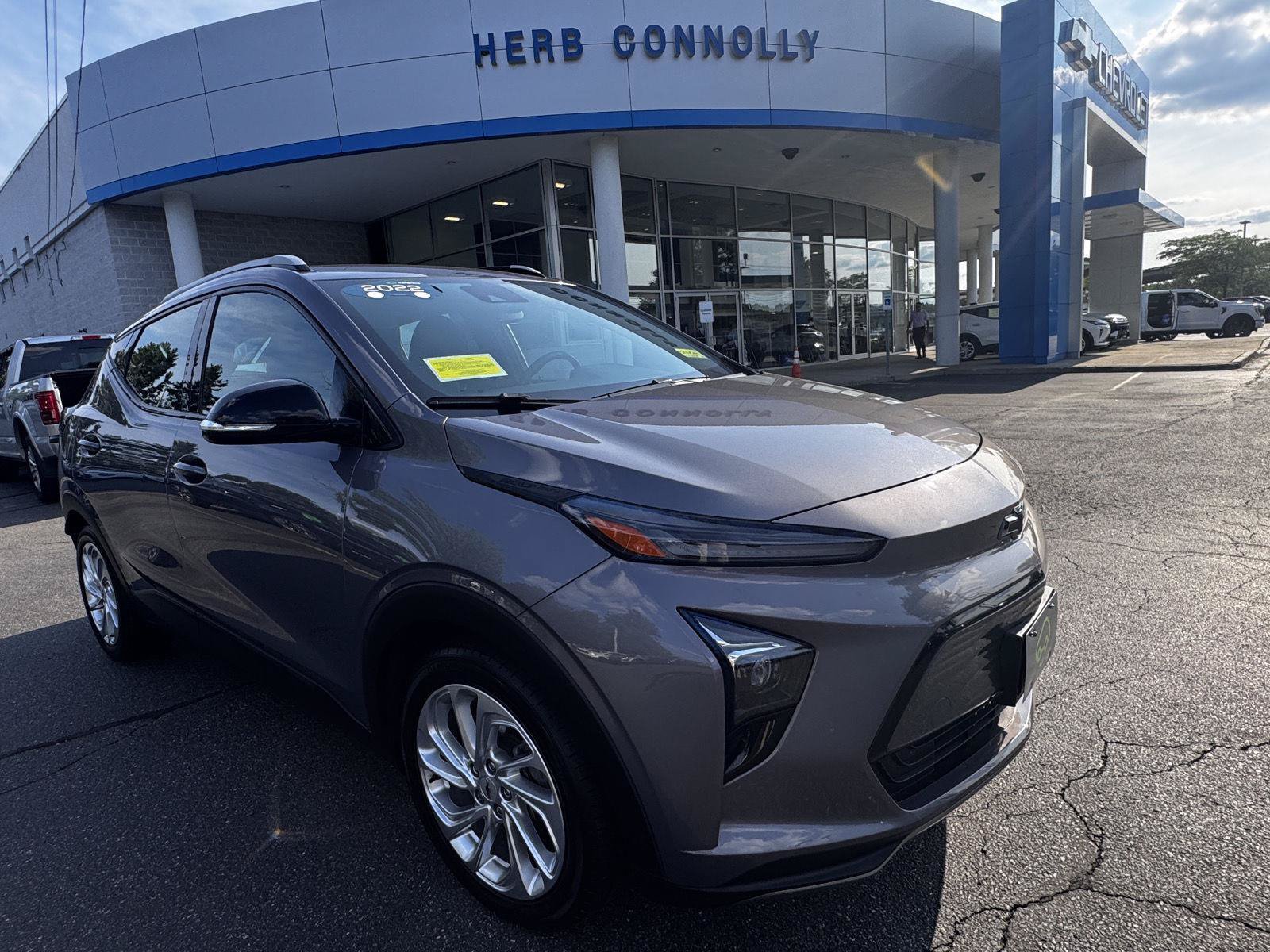 Used 2022 Chevrolet Bolt EUV LT w/ Comfort Package