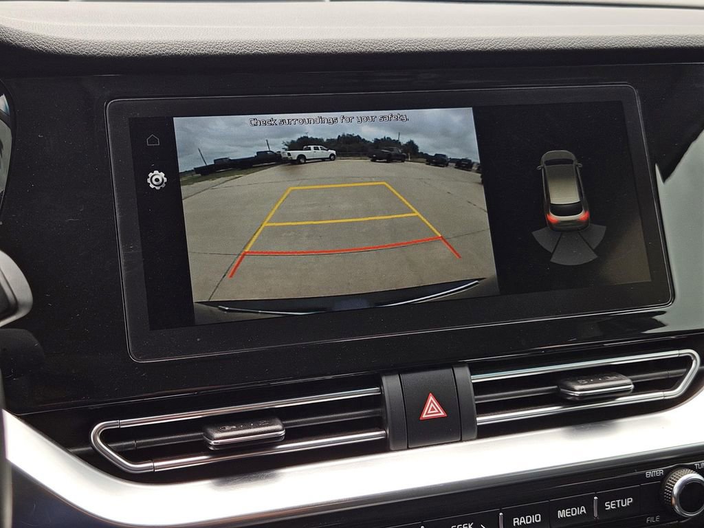 Used 2022 Kia Niro EX Premium FWD image 17