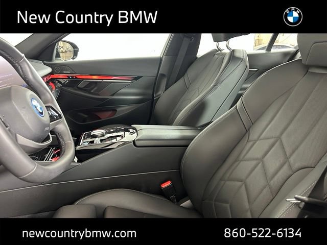 Used 2024 BMW i5 eDrive40i w/ Premium Package RWD image 24