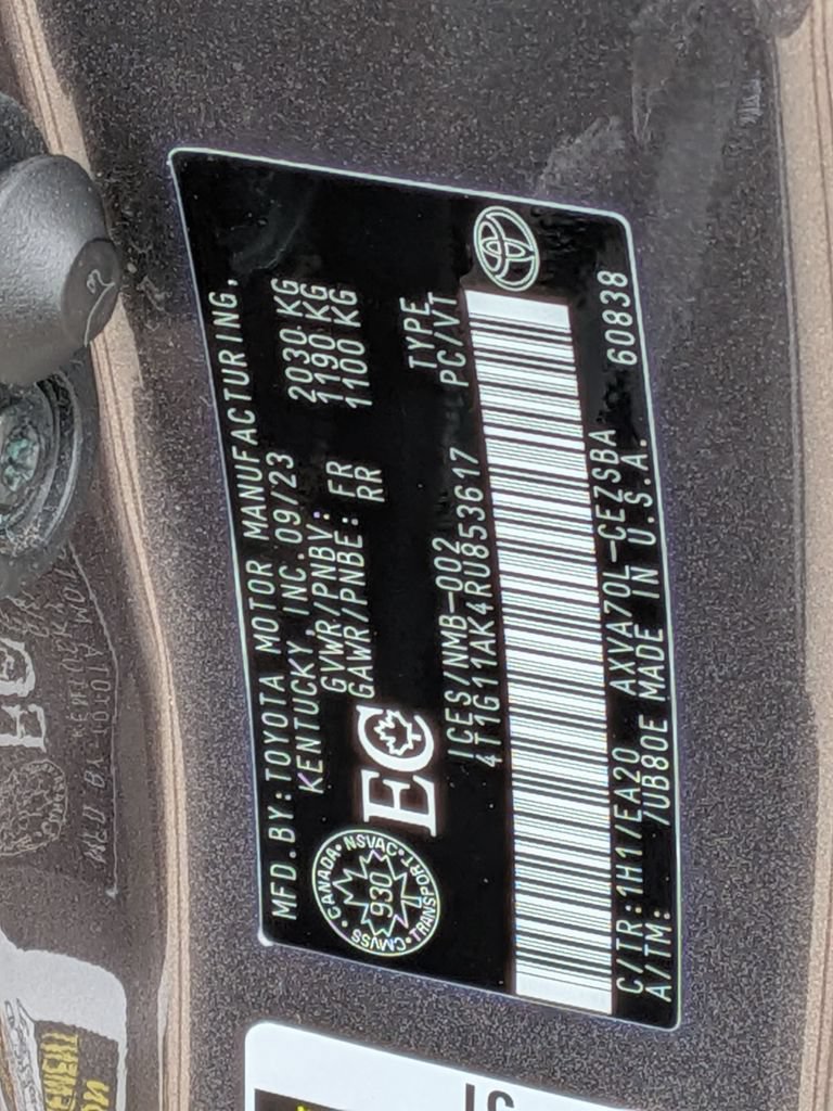 Used 2024 Toyota Camry SE FWD image 31