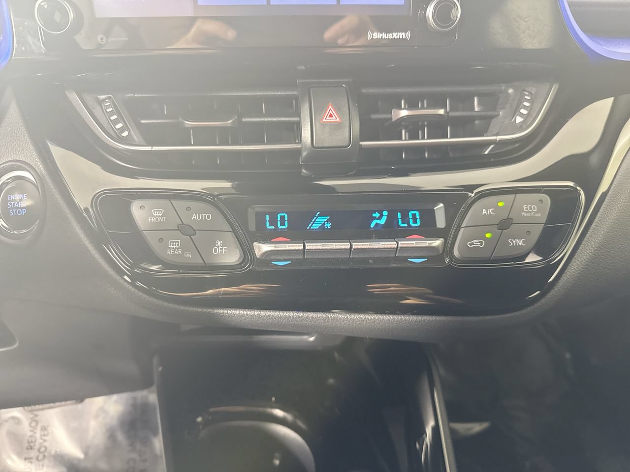 Used 2020 Toyota C-HR XLE FWD image 14