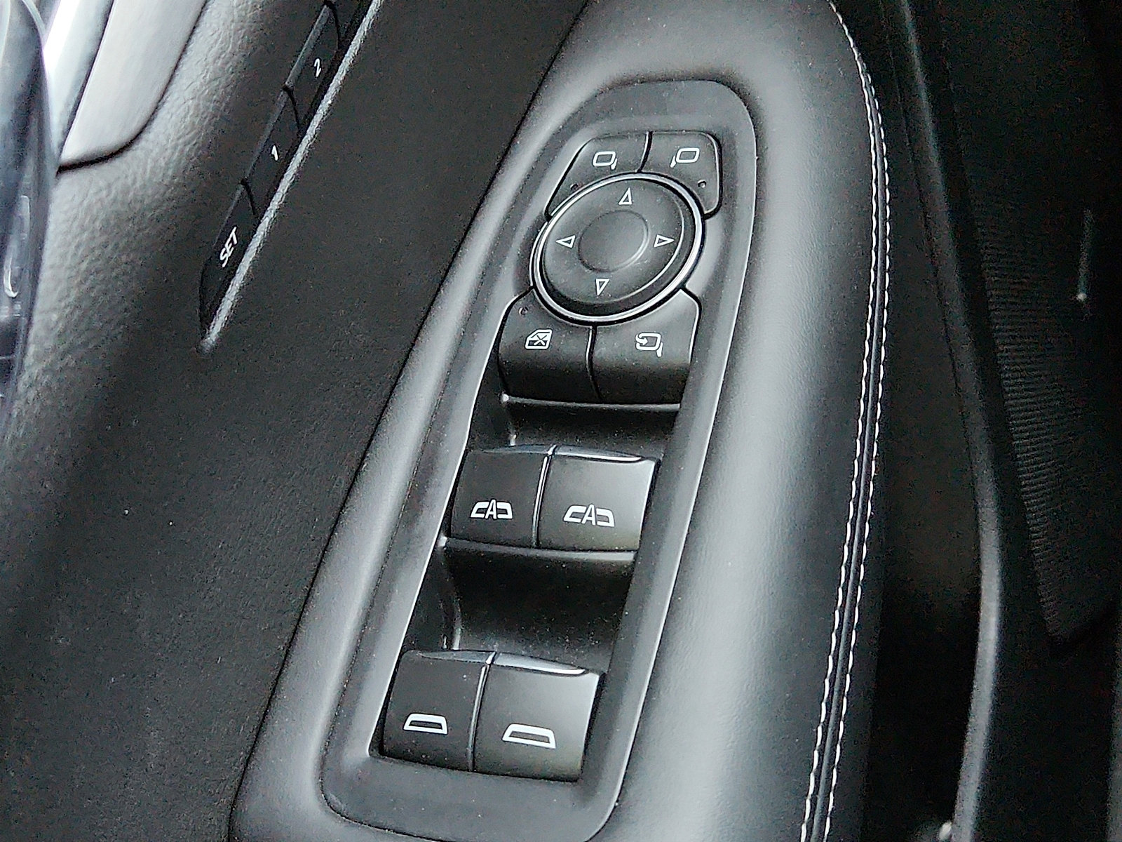 Used 2020 Cadillac XT6 Sport w/ Platinum Package image 16